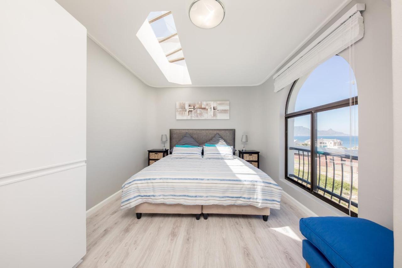Big Blue Accommodation โบลแบร์กสตรานด์ ภายนอก รูปภาพ