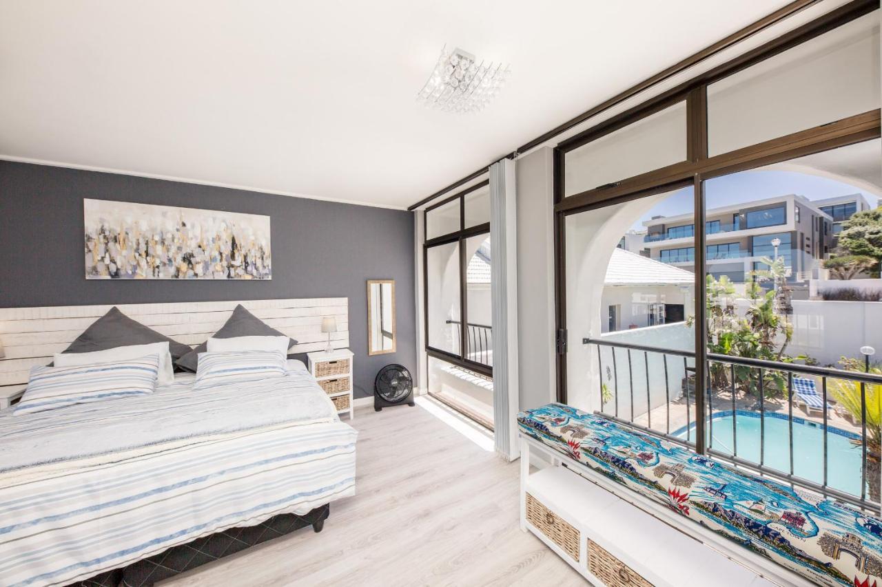 Big Blue Accommodation โบลแบร์กสตรานด์ ภายนอก รูปภาพ