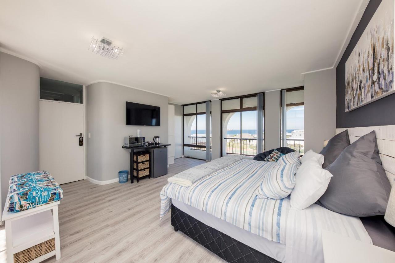 Big Blue Accommodation โบลแบร์กสตรานด์ ภายนอก รูปภาพ