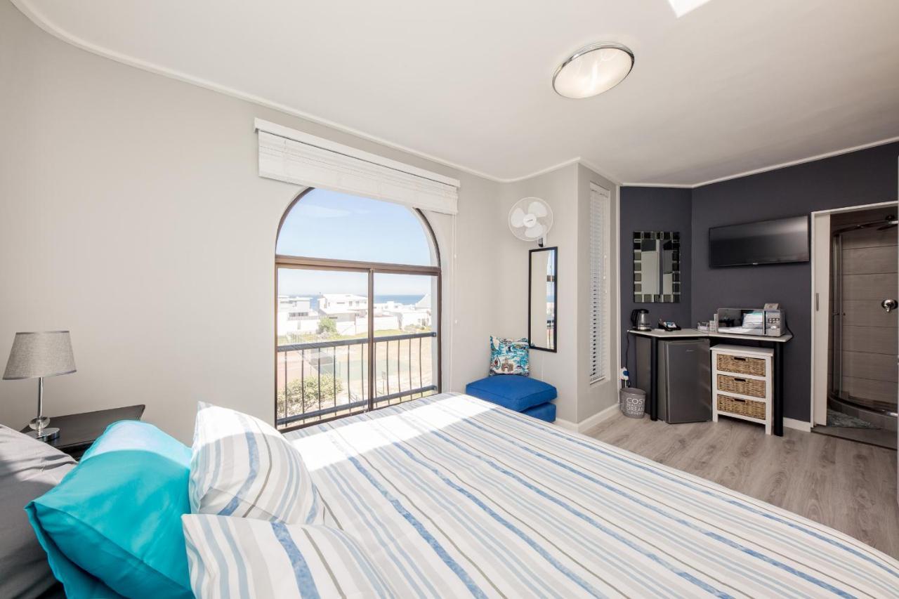 Big Blue Accommodation โบลแบร์กสตรานด์ ภายนอก รูปภาพ